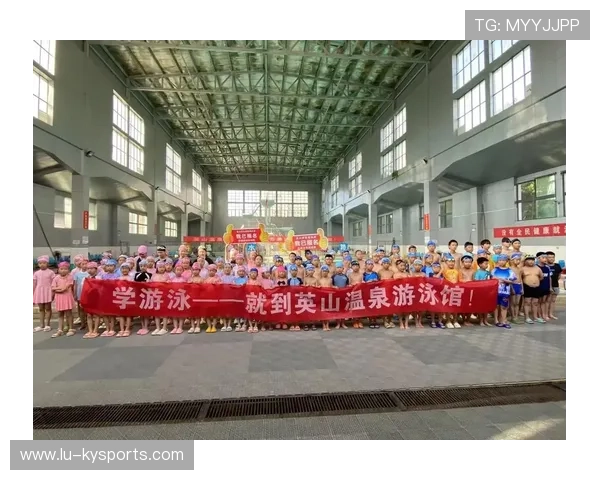 国际游泳协会在青训中扩大与学校合作推广全民游泳教育提升游泳安全意识